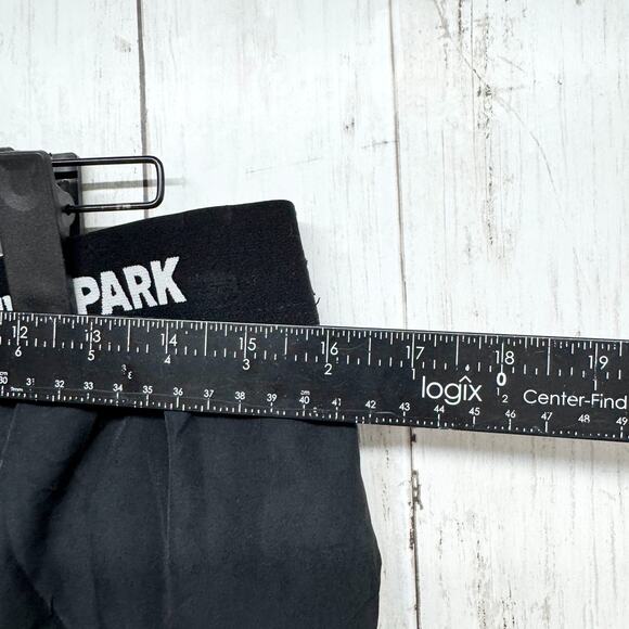 Ivy Park Short Women Size Large Black Athletic Elastic Waist Logo Shorts Casual - Picture 4 of 7